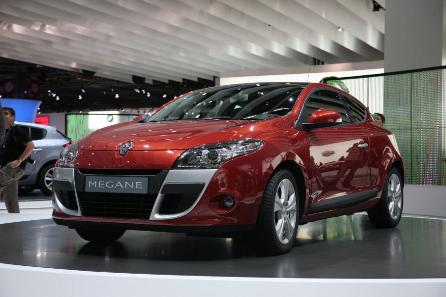  Renault Megane Coupe 2009 года  (фото 65 из 73)